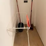 La Naval Hr